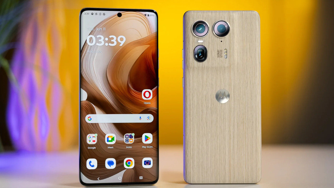 Motorola Edge 50 Ultra 5G : ఖతర్నాక్ డిస్కౌంట్ బ్రో.. రూ. 65వేల మోటోరోలా అల్ట్రా ఫోన్ జస్ట్ రూ.41,950కే.. ఫ్లిప్‌కార్ట్‌లో ఎలాగంటే?