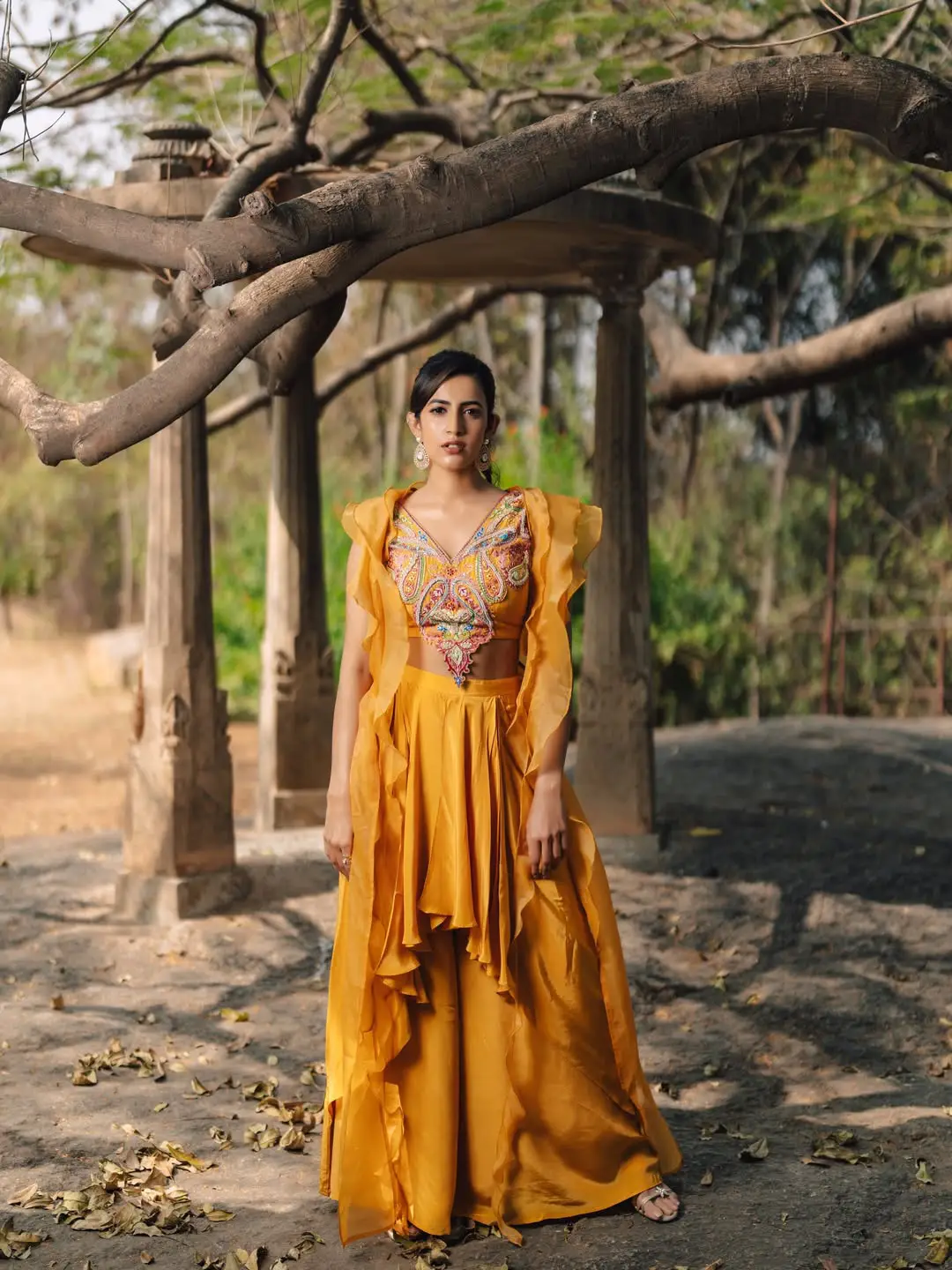 Niharika Konidela latest glamour photos (1)