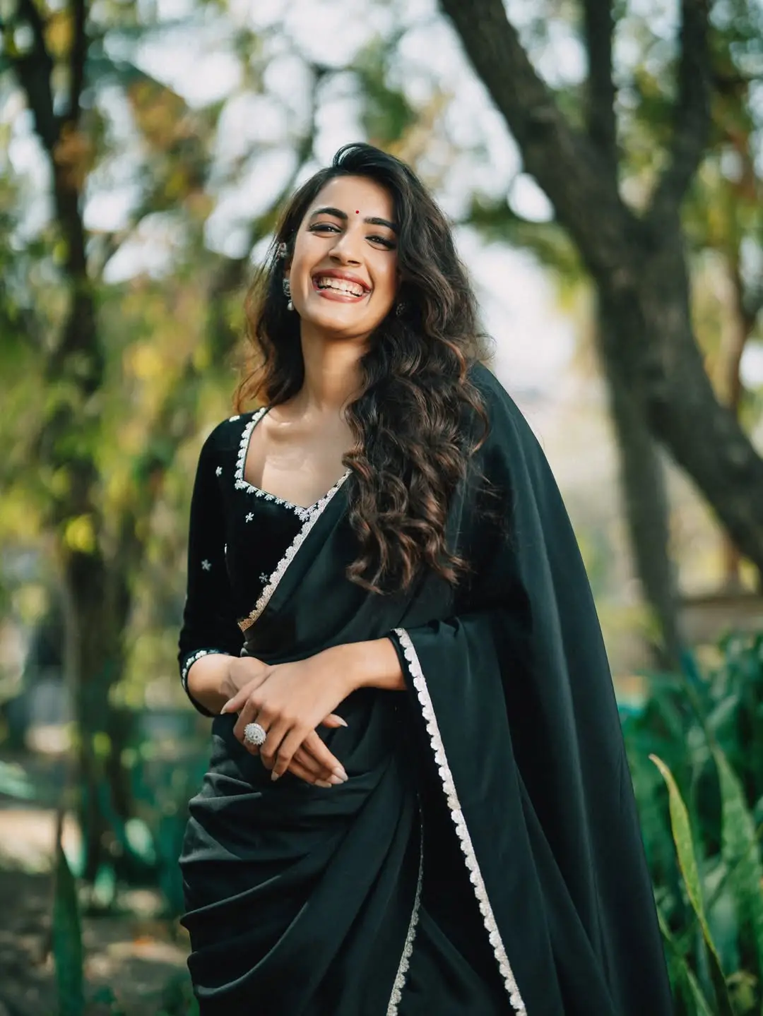 Niharika konidela latest photo shoot in black saree