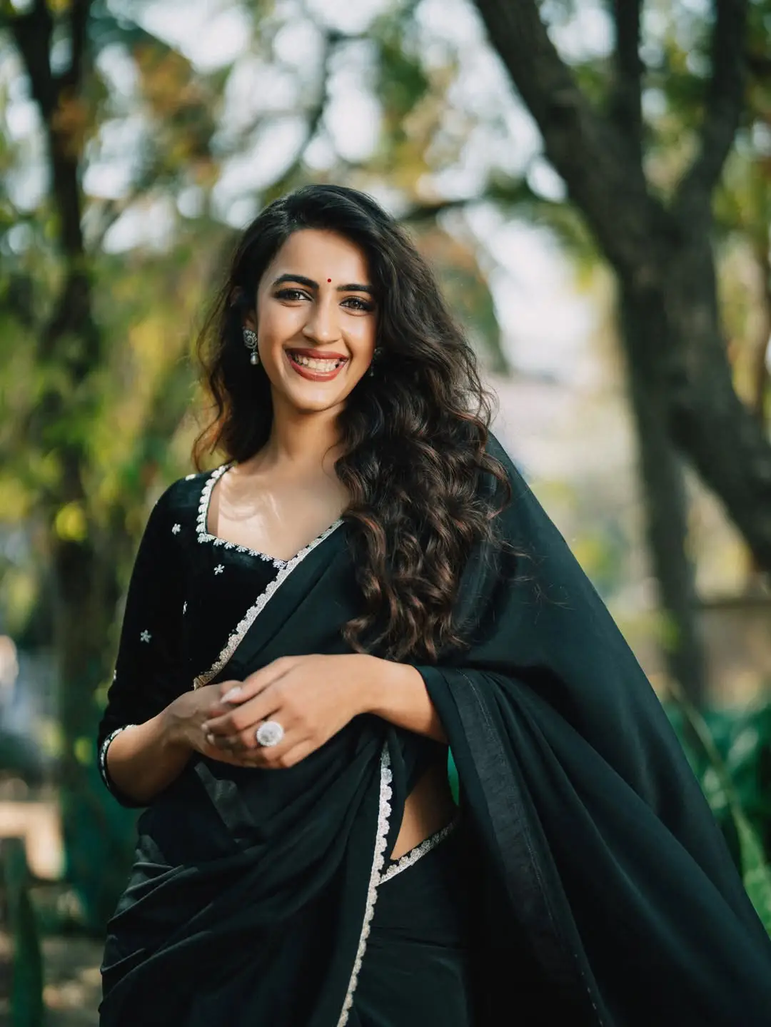 Niharika konidela latest photo shoot in black saree