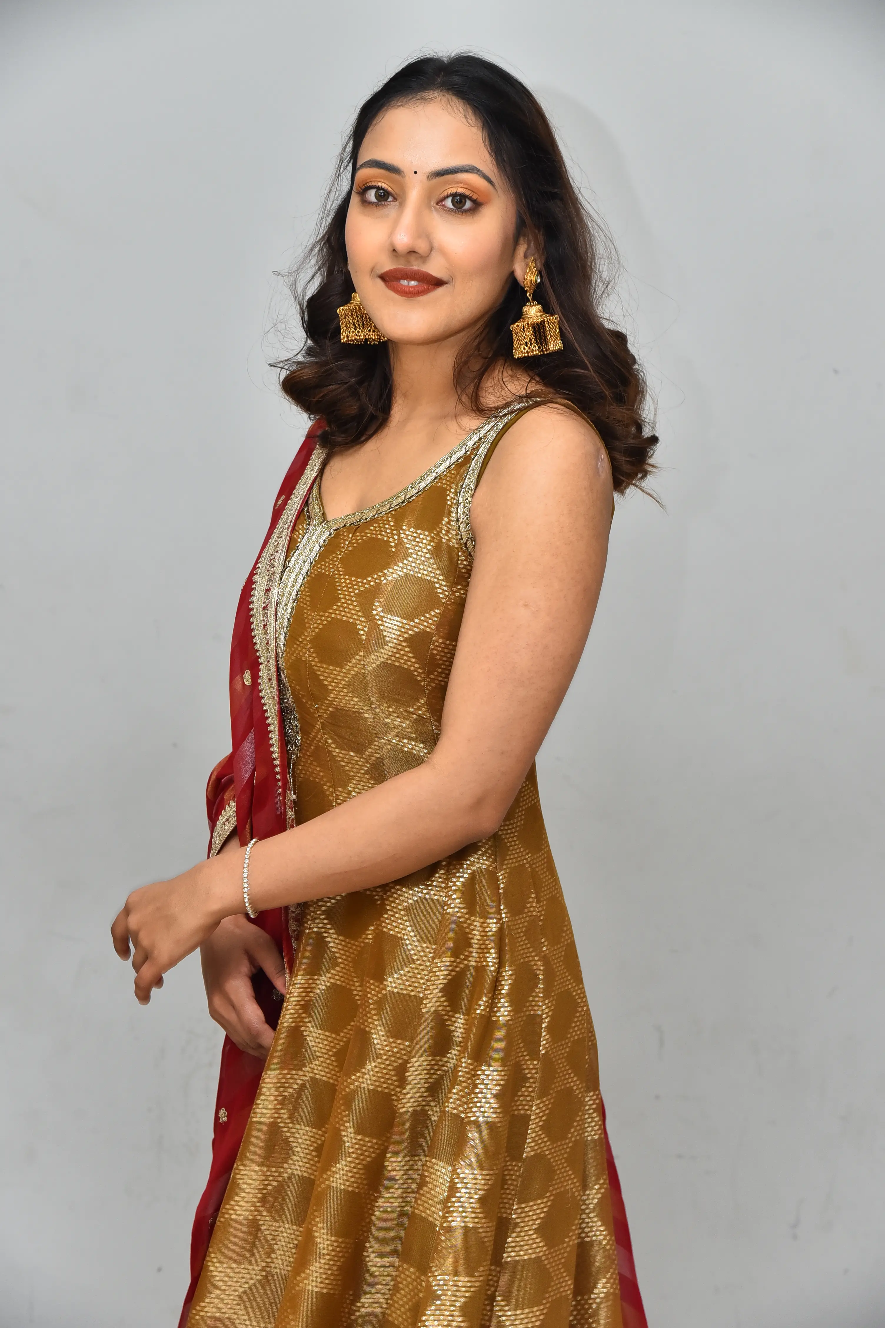 Nilave Movie Shreyasi Sen atest photos