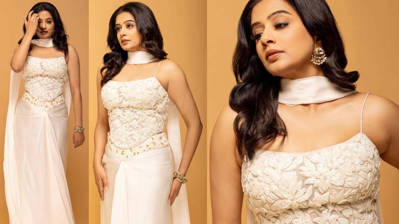 Priyamani: ఎద అందాలను చూపిస్తూ హీట్ ఎక్కిస్తున్న ప్రియమణి.. హాట్ ఫొటోలు వైరల్