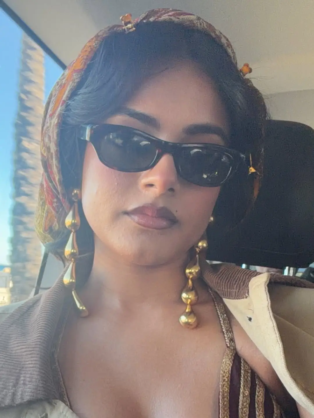 Riddhi kumar shared nache nache song photos from the rajasaab.