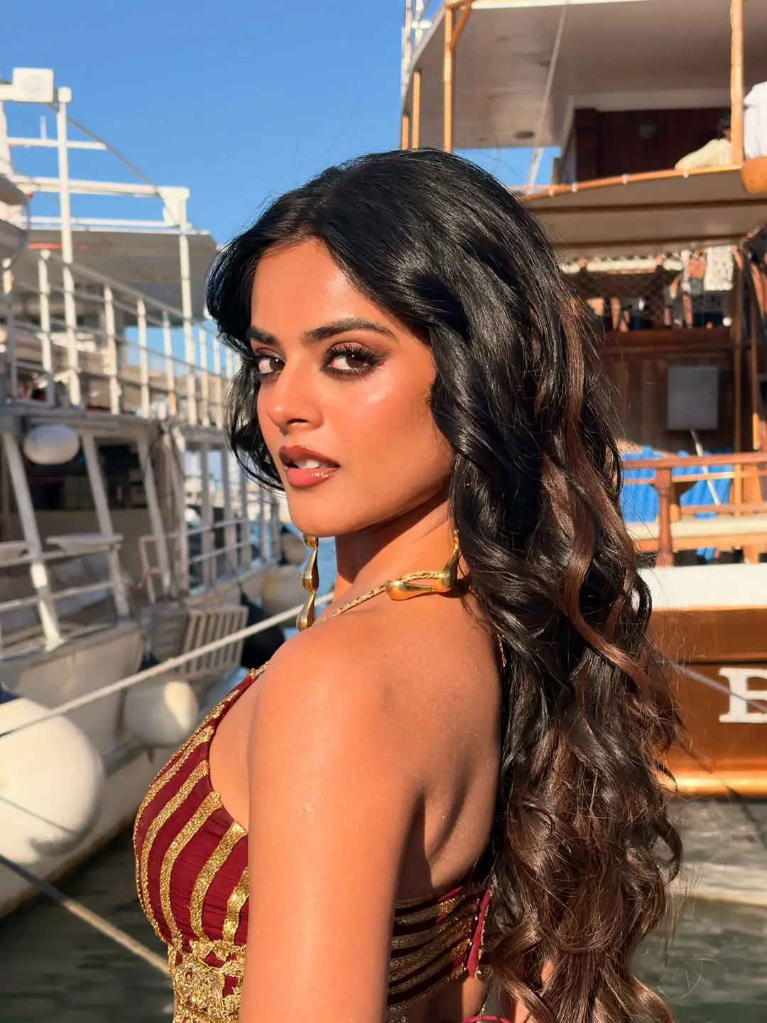 Riddhi kumar shared nache nache song photos from the rajasaab.