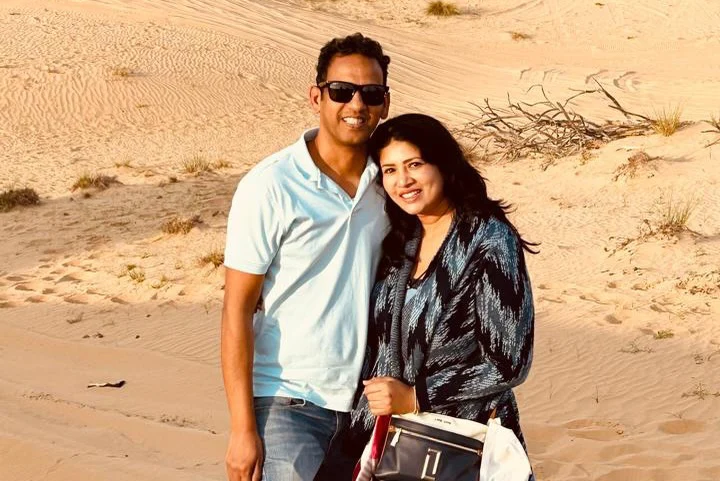 Sangavi Shares Cute Photos with Husband on Tenth Wedding Anniversary