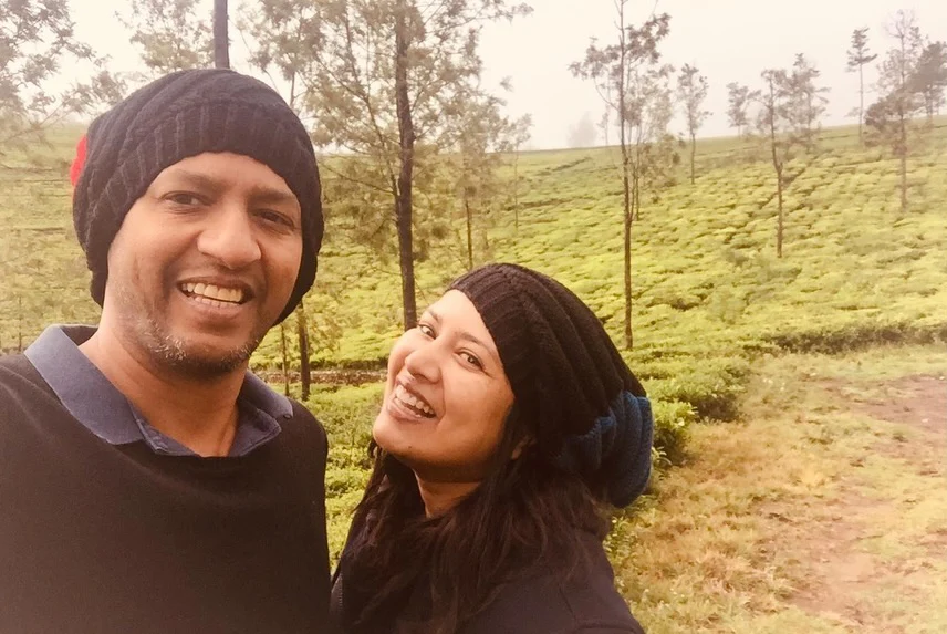 Sangavi Shares Cute Photos with Husband on Tenth Wedding Anniversary