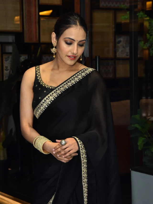 Doctor Shreyasi Sen Entry in Tollywood with Nilave Film