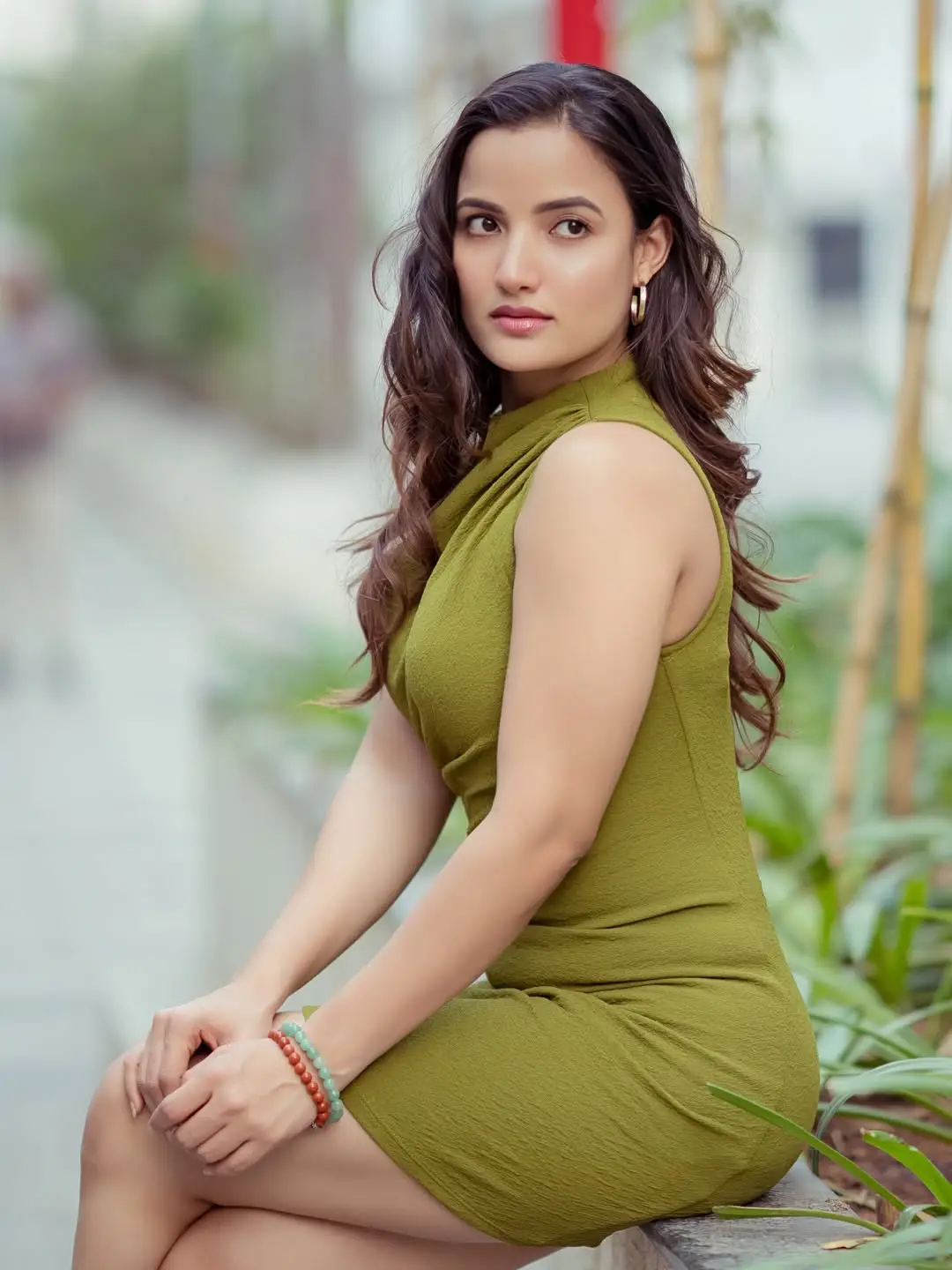 Siri Hanmanth latest glamour show (1)