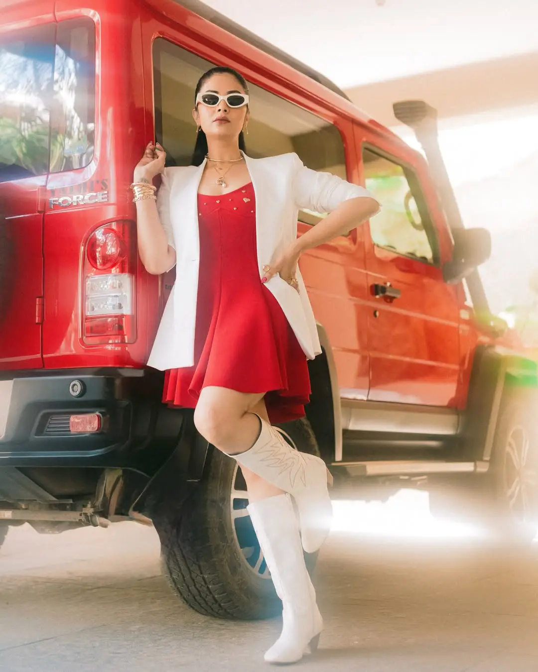 Sreemukhi trendy looks goes viral on social media