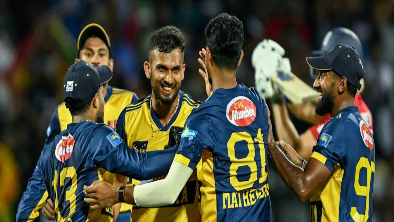 T20 World Cup 2026 : టీ20 ప్ర‌పంచ‌క‌ప్‌కు జ‌ట్టును ప్ర‌క‌టించిన శ్రీలంక‌.. స్టార్ ఆల్‌రౌండ‌ర్ పై వేటు.. క‌మిందు మెండీస్‌కు చోటు..