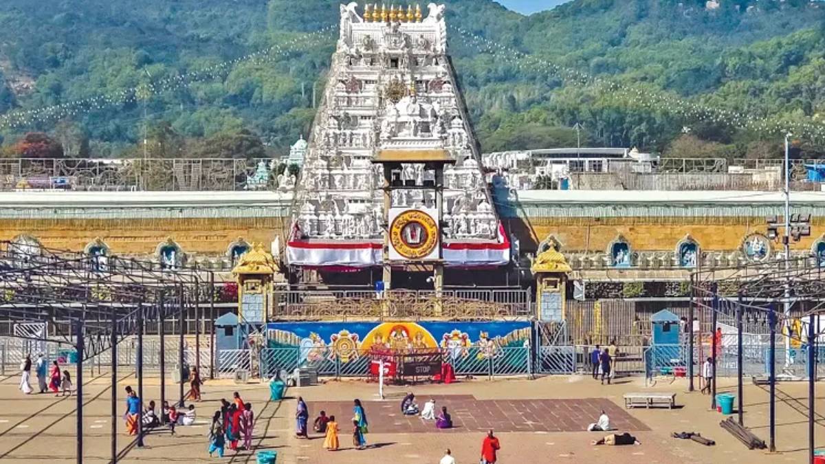 Tirumala : తిరుమల శ్రీవారి భక్తులకు అలర్ట్.. మార్చి నెలలో తిరుమలకు వెళ్తున్నారా..! అయితే, విశేష పర్వదినాల తేదీలు ఇవే..