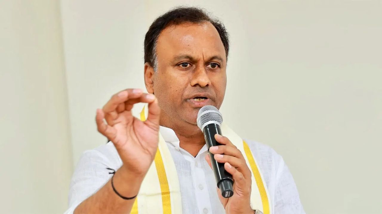 కాంగ్రెస్‌లో రీసౌండ్ చేస్తున్న రాజగోపాల్‌రెడ్డి కామెంట్స్