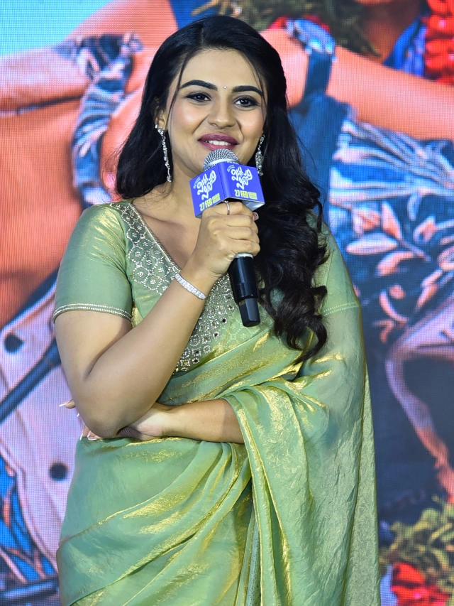 Sree Vishnu Nayan Sarika Vishnu Vinyasam Pre Release Event