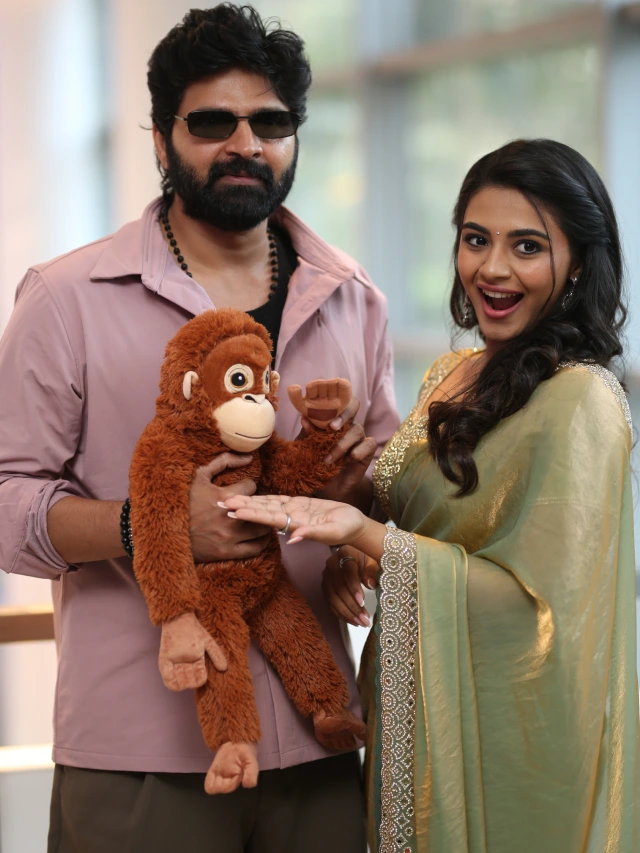 Sree Vishnu Nayan Sarika Vishnu Vinyasam Pre Release Event