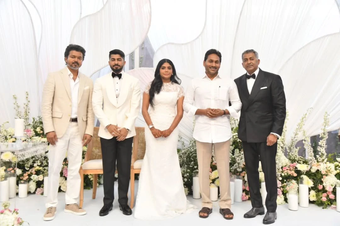 YS Jagan Meets Tamil Celebrities