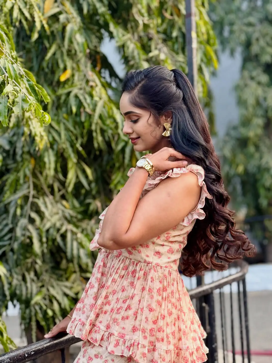 amardeep wife tejaswini latest cute photos