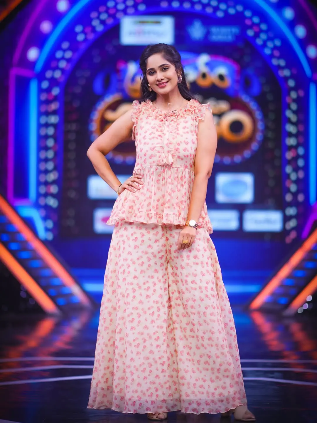 amardeep wife tejaswini latest cute photos