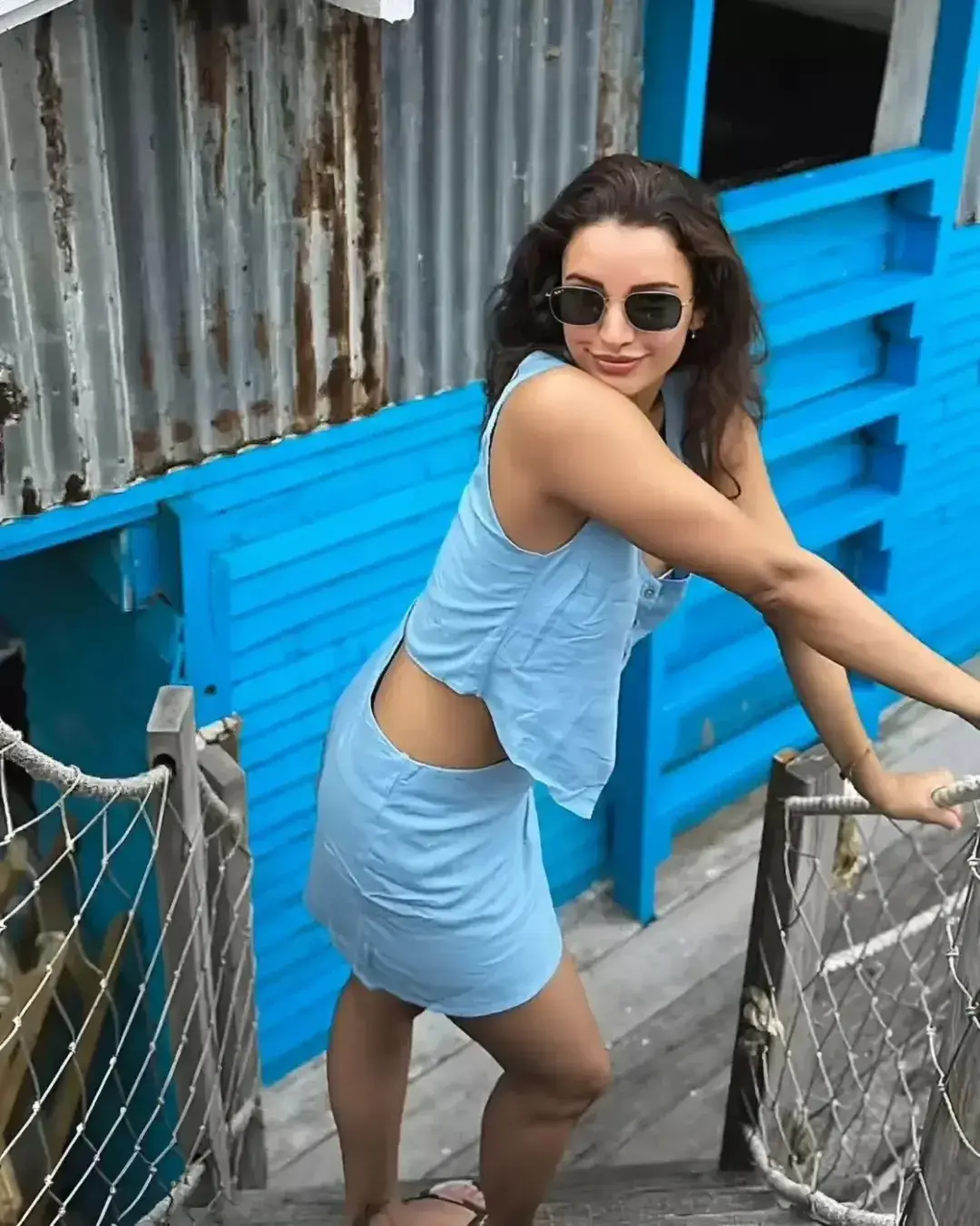 bollywood beauty tripti dimri latest hot photos