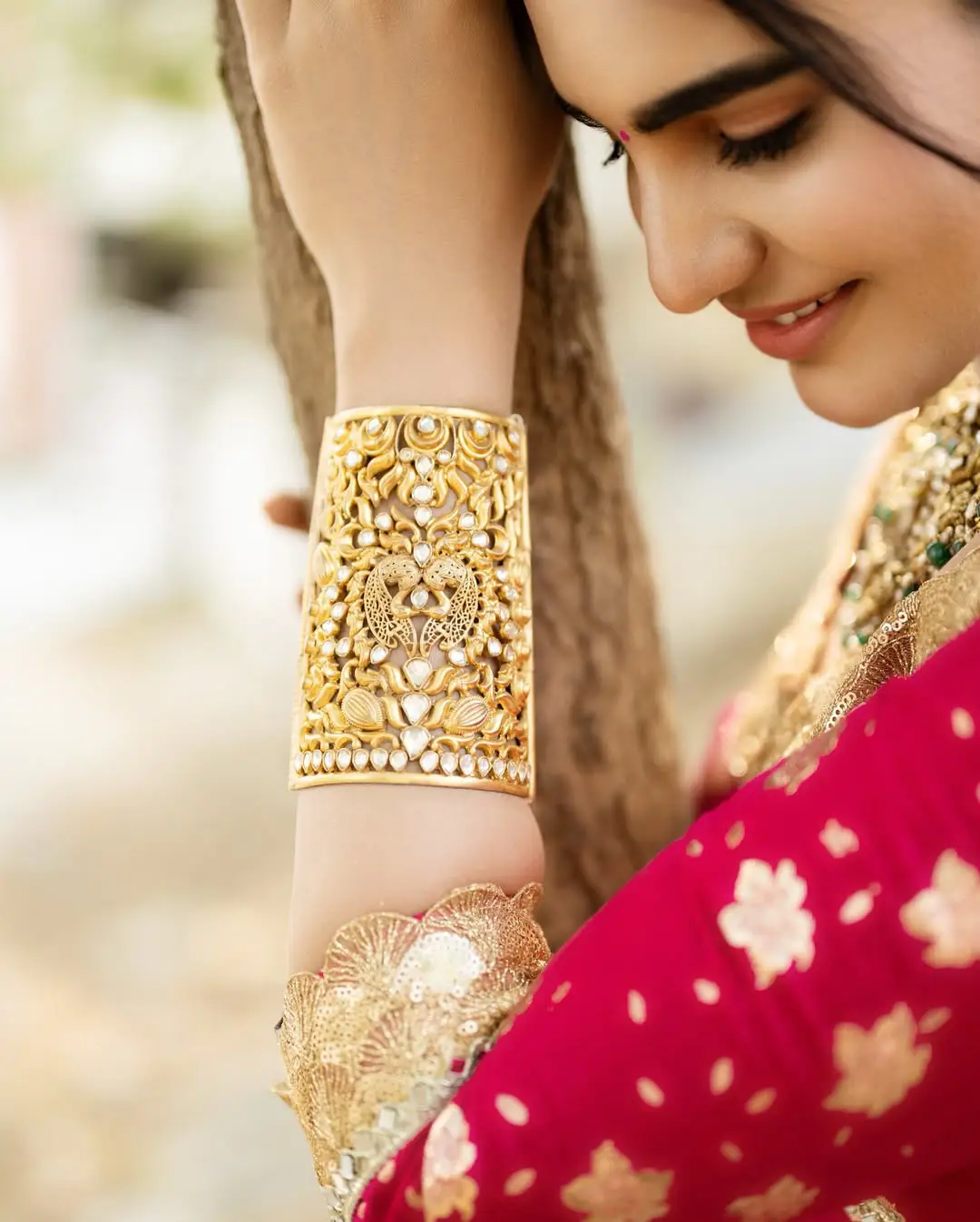 jabardasth varsha latest traditional photos