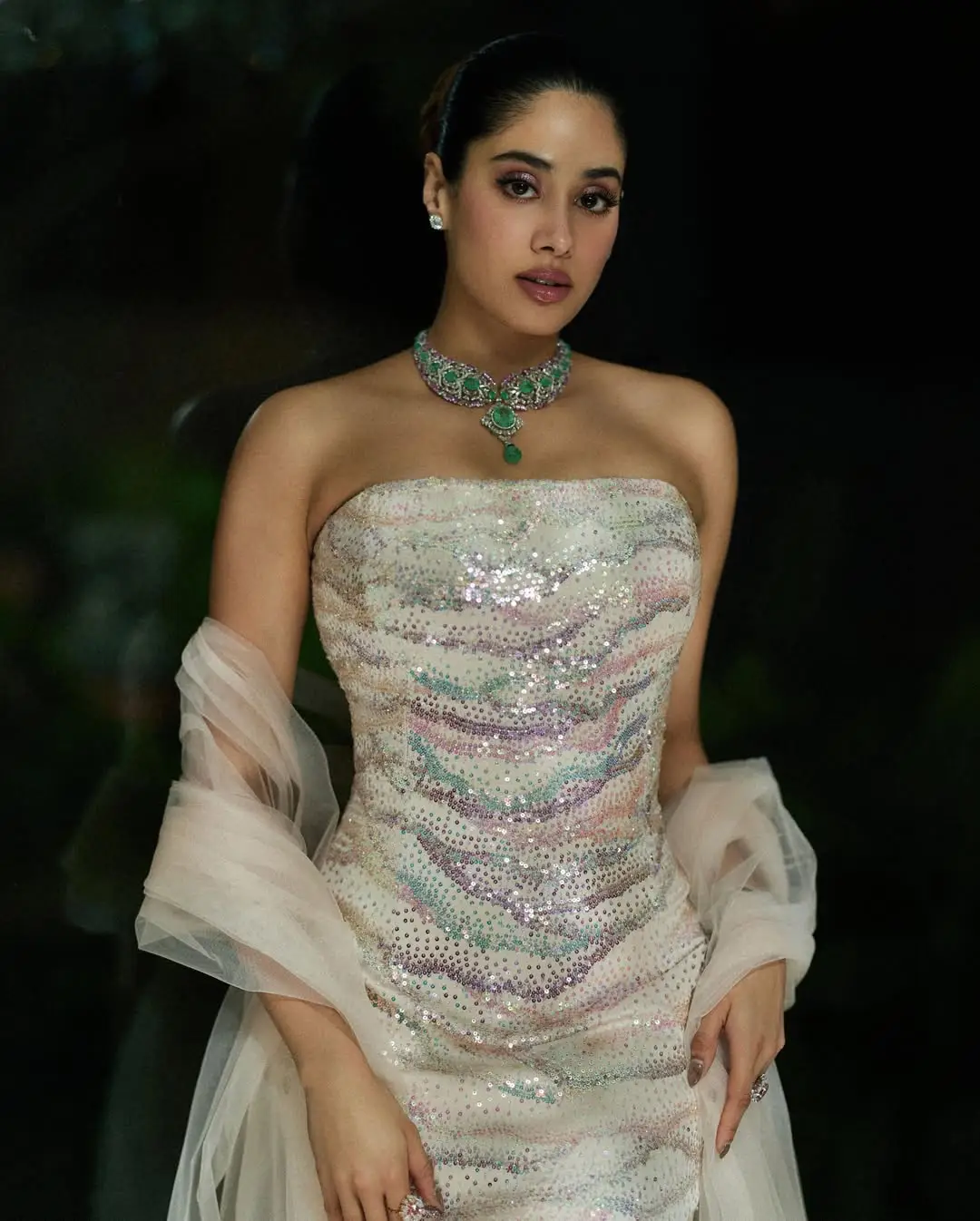 janhvi kapoor latest hot photos