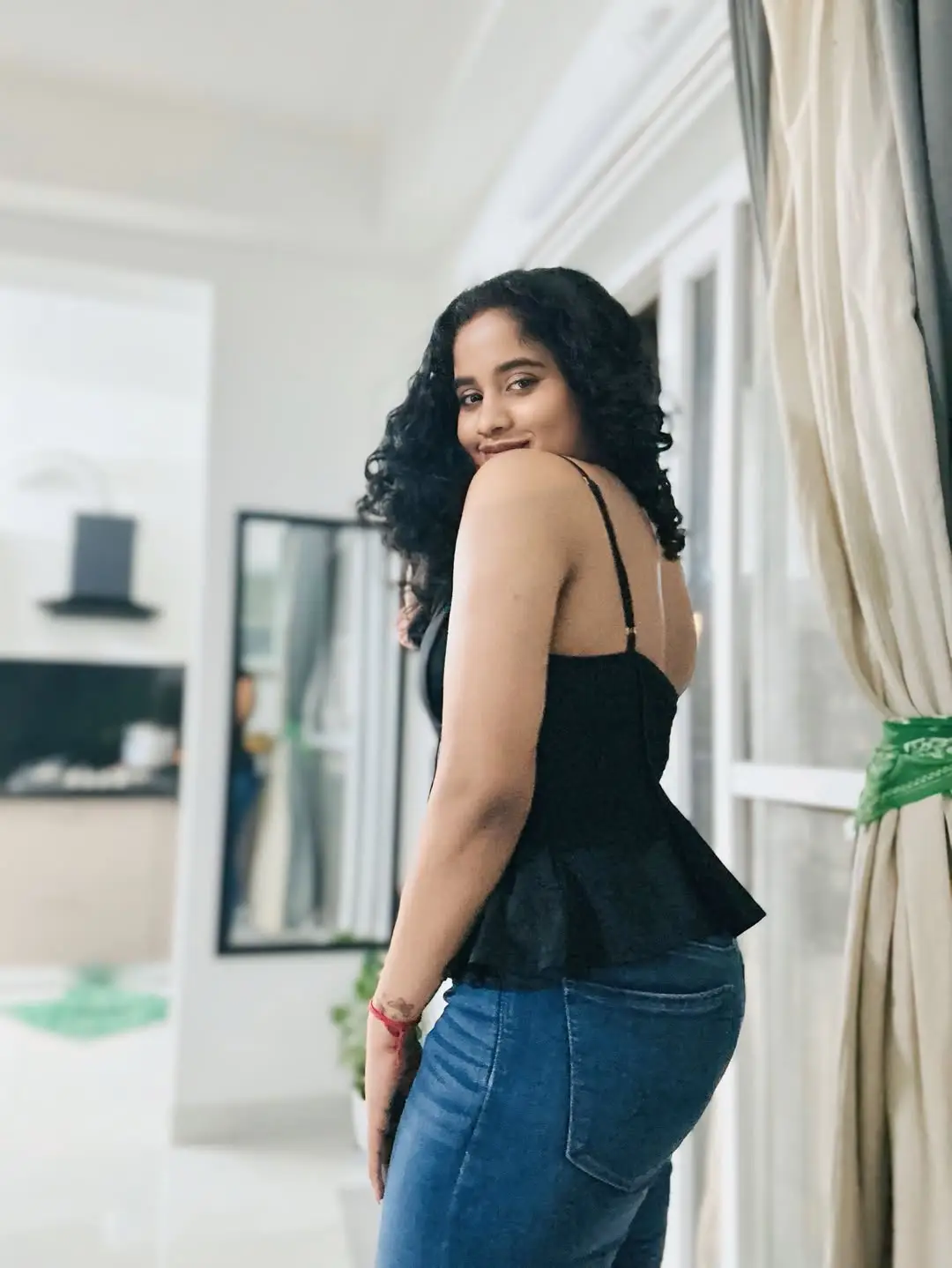 kirrak seetha latest glamour photo shoot