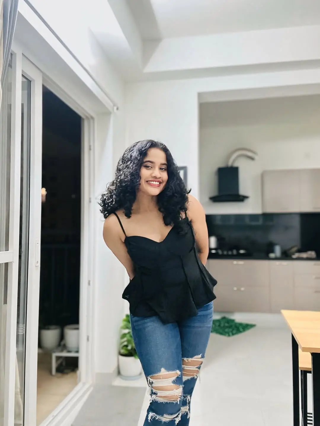 kirrak seetha latest glamour photo shoot