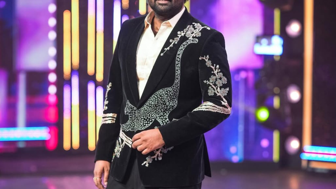 Jabardasth Comedian : డైరెక్టర్ కాబోతున్న మరో జబర్దస్త్ కమెడియన్.. ఎవరో తెలుసా..?