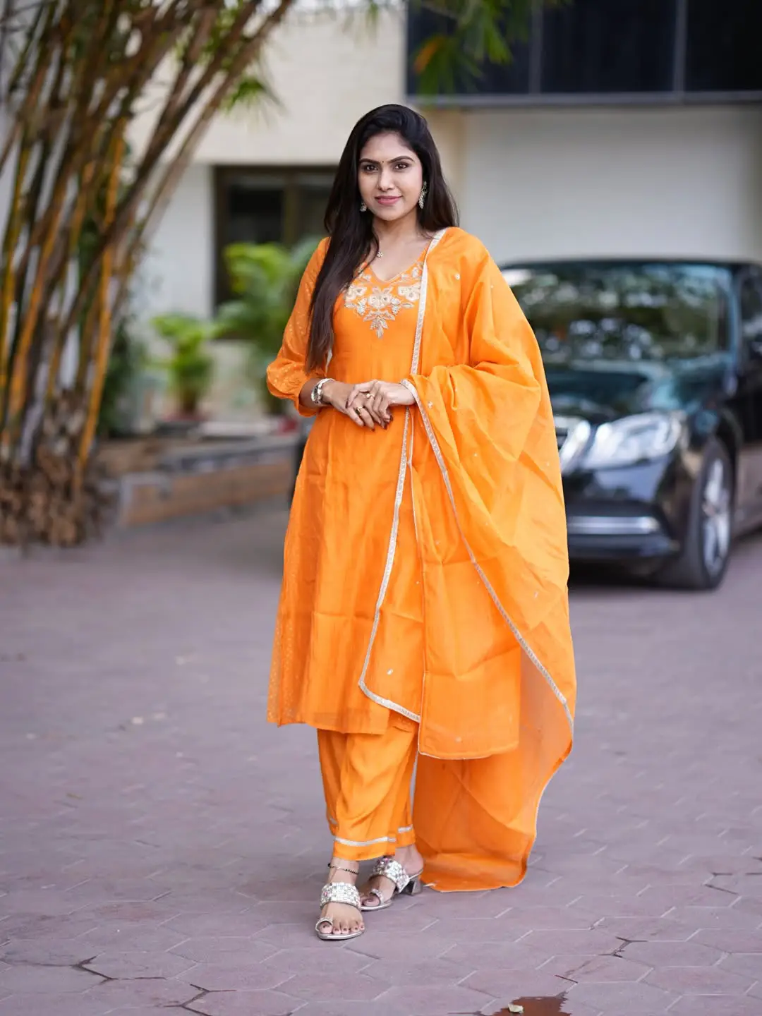 satya sri latest photos viral (1)