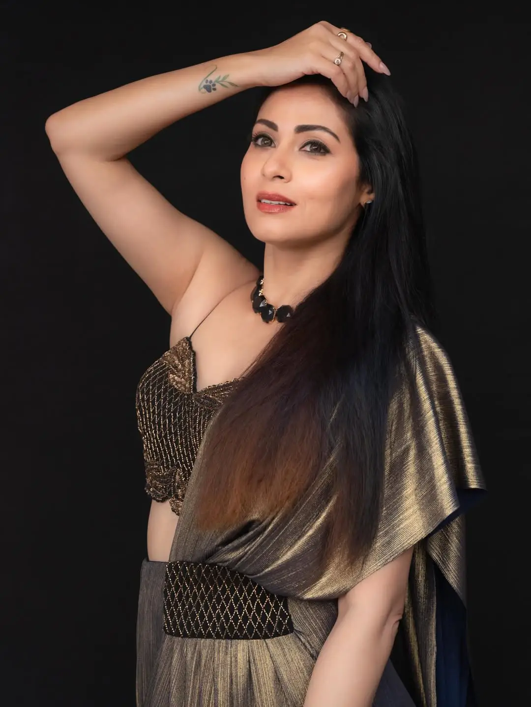 senior beaty sadha latest photos