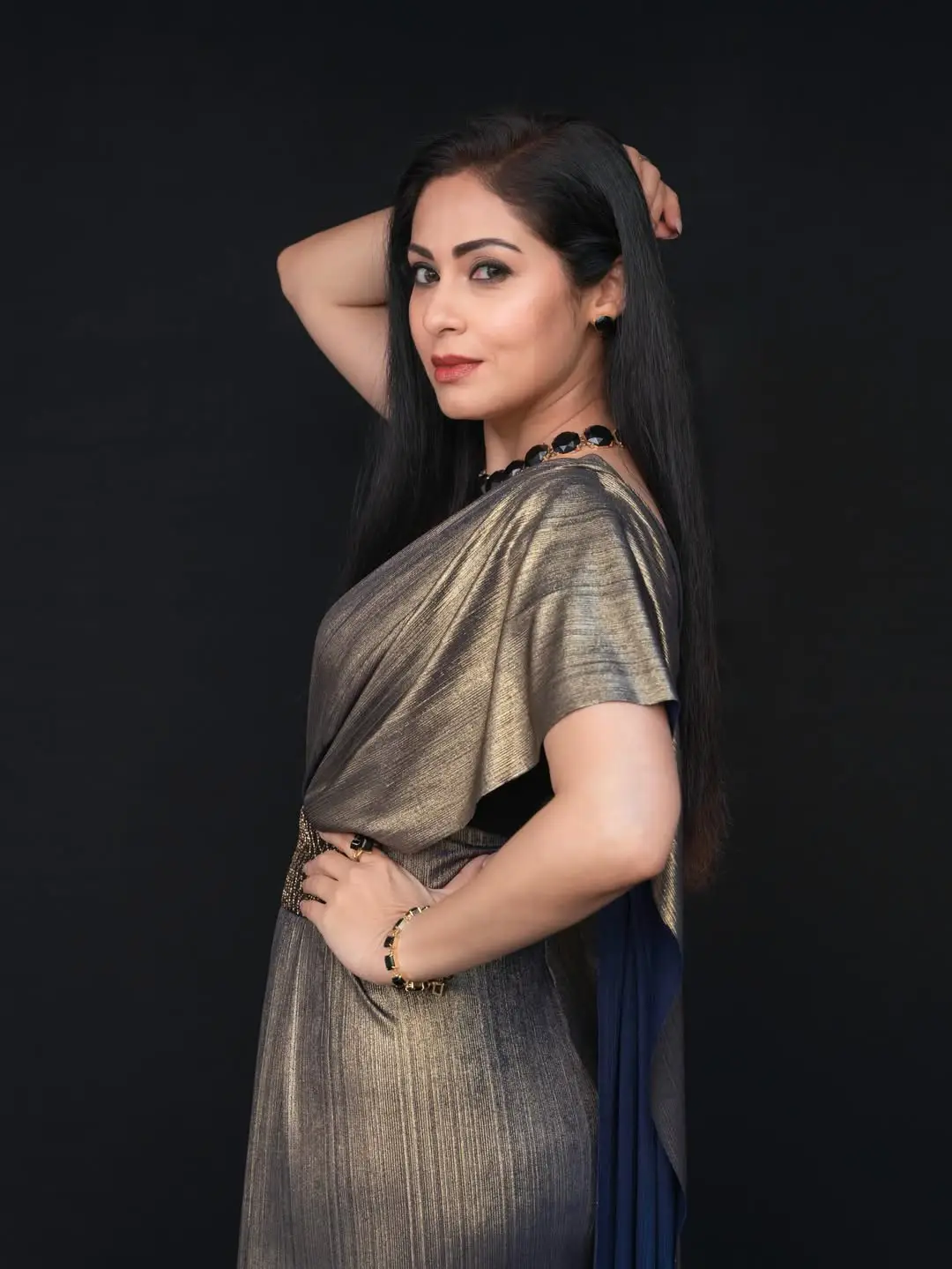 senior beaty sadha latest photos