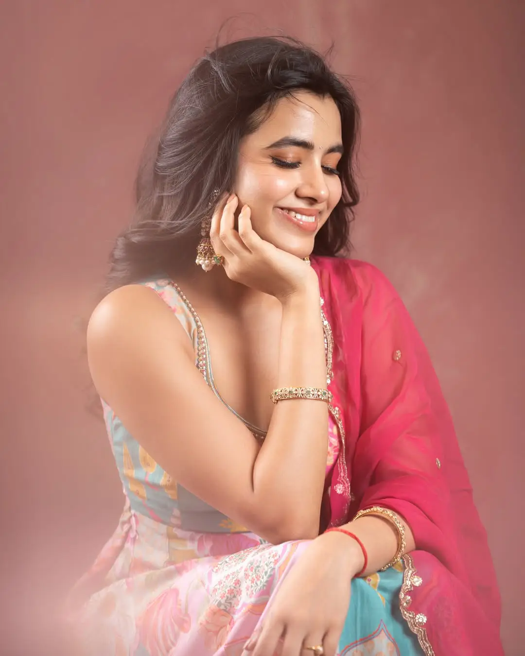 shivani nagaram latest glamour photos (1)