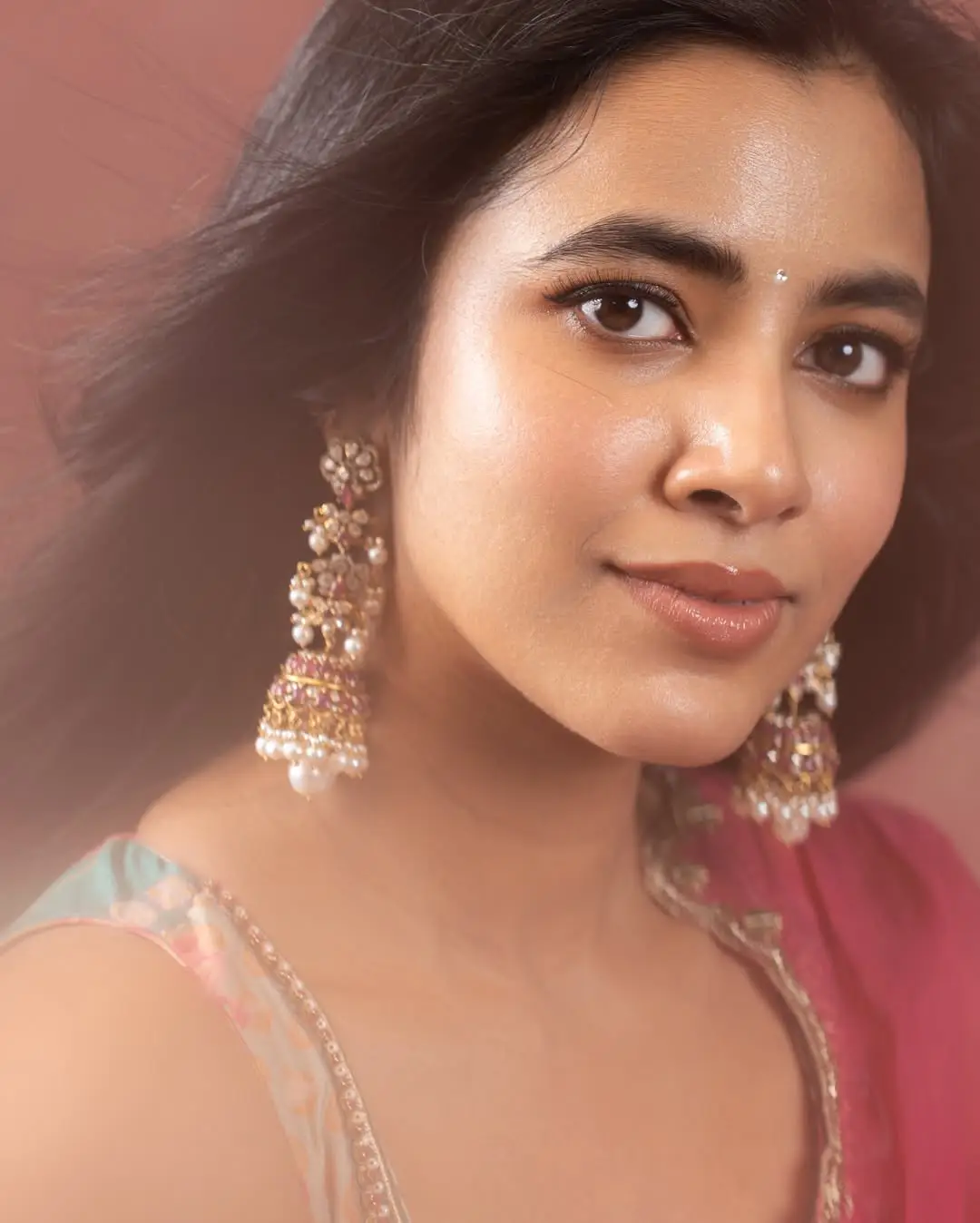 shivani nagaram latest glamour photos (1)