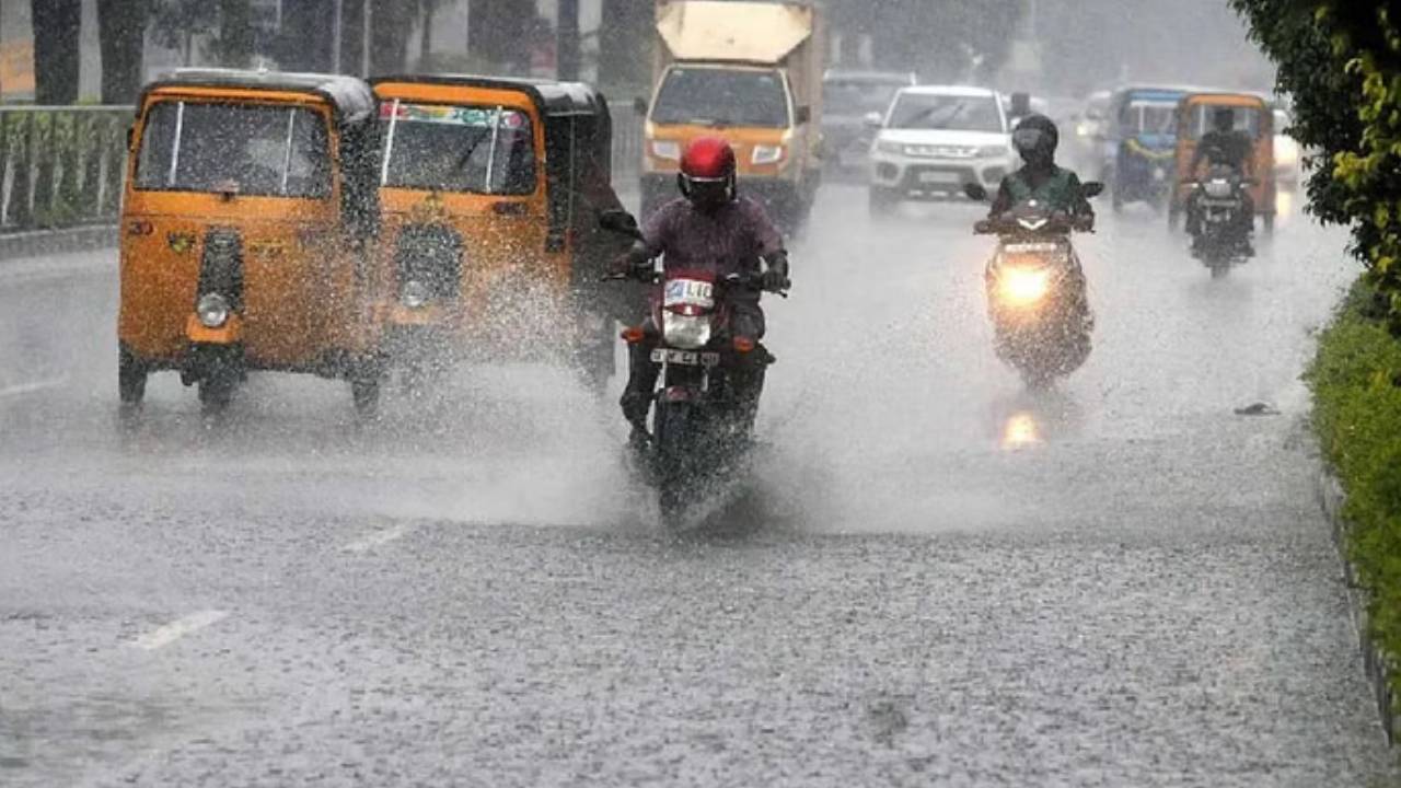 Telangana Rain Alert : హైదరాబాద్‌సహా ఈ జిల్లాల్లో భారీ ఈదురుగాలులతో వానలు.. బయటకు రావొద్దు.. అప్రమత్తంగా ఉండాలంటూ హెచ్చరికలు జారీ..