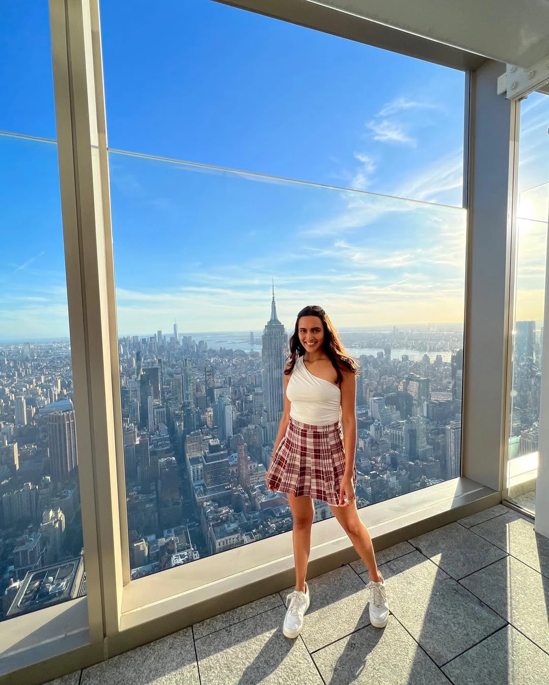 Aishwarya Desai Spirit Actress Stunning Looks