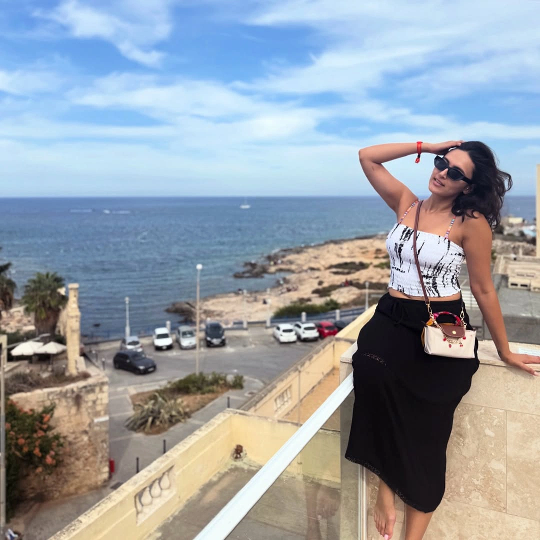 Aishwarya Desai Spirit Actress Stunning Looks