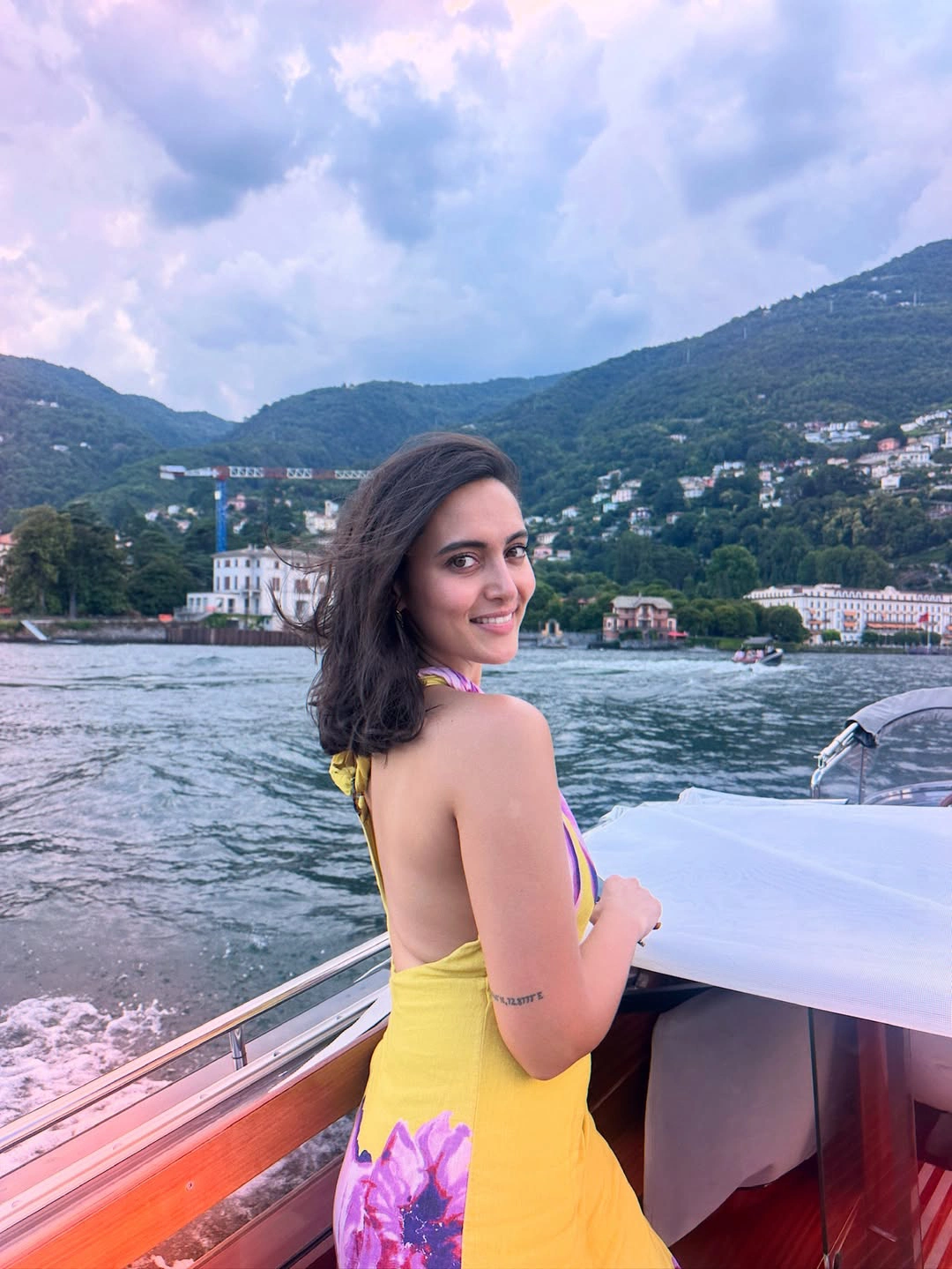 Aishwarya Desai Spirit Actress Stunning Looks