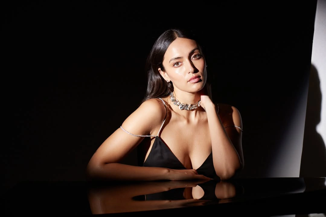 Aishwarya Desai Spirit Actress Stunning Looks