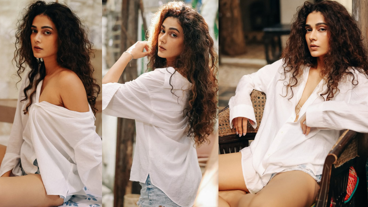 Akanksha Singh: హాట్ ఫోజులతో హీట్ ఎక్కిస్తున్న ఆకాంక్ష సింగ్.. లేటెస్ట్ ఫొటోలు వైరల్