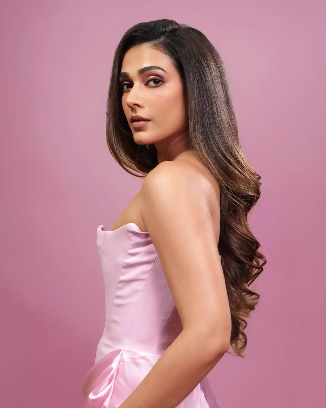 Akanksha singh latest hot photos