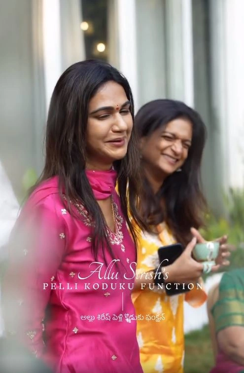 Allu Sirish Groom Ceremony Allu Mega Families Attends