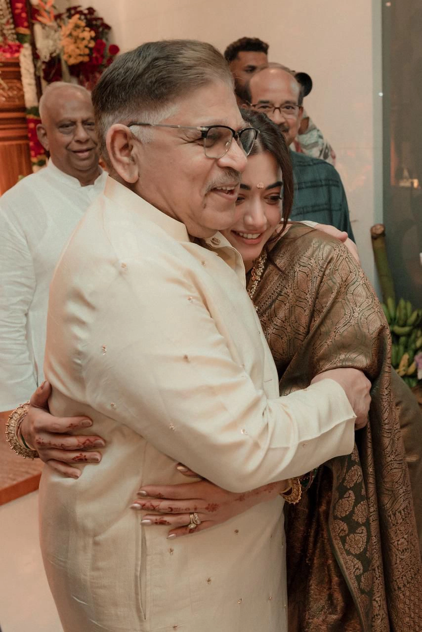 Allu Sirish Groom Ceremony Vijay Deverakonda Rashmika Special Attraction