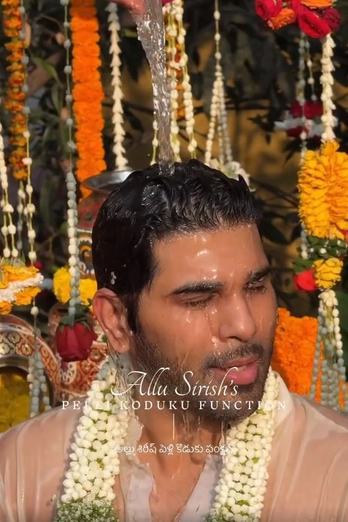 Allu Sirish Groom Ceremony Allu Mega Families Attends