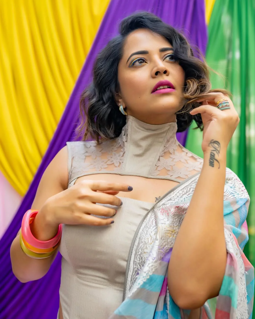 Anasuya Bharadwaj Holi Special Photos in Saree