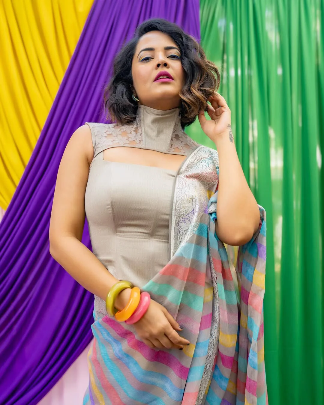 Anasuya Bharadwaj Holi Special Photos in Saree