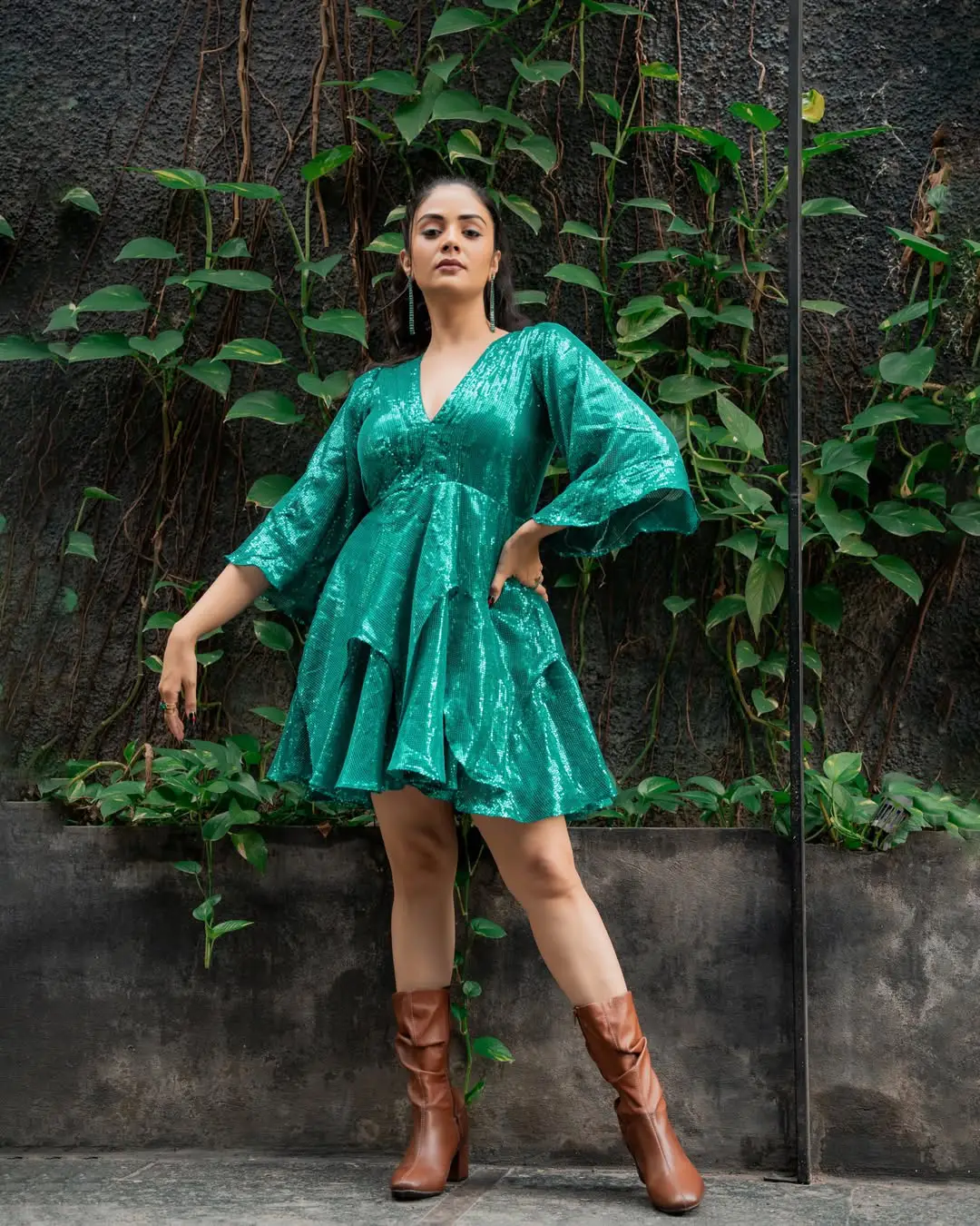 Anchor Srimukhi latest hot photos