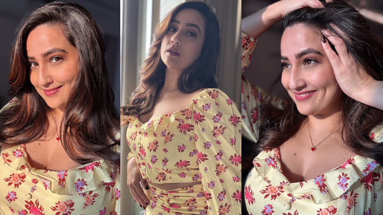 Anchor Manjusha: యాంకర్ మంజూష.. ఓర చూపులతో ఎక్కిస్తోంది నిషా.. ఫొటోలు