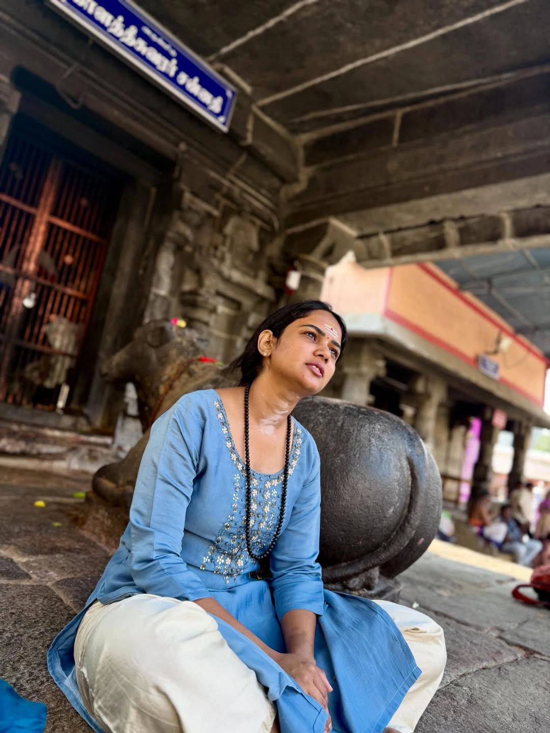 Ariyana Glory Visits Tamilannadu Temples