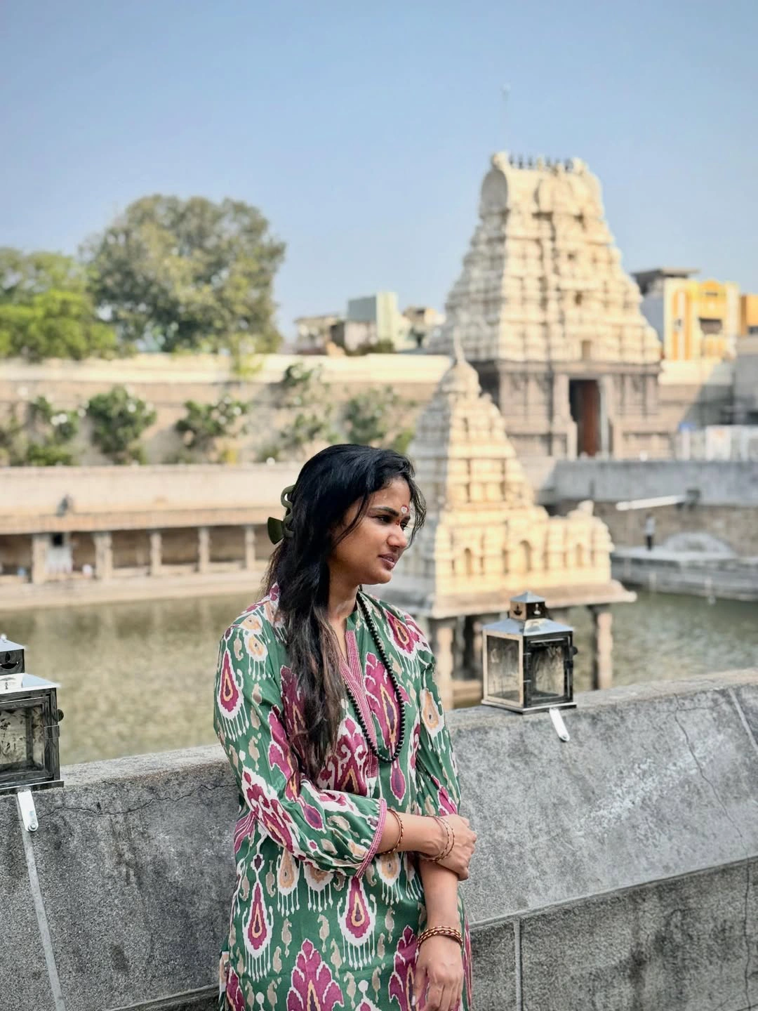 Ariyana Glory Visits Tamilannadu Temples