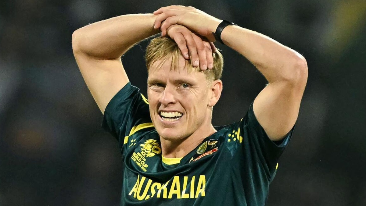 IPL 2026 : ఐపీఎల్ ఆరంభానికి ముందే సీఎస్‌కేకు బిగ్ షాక్.. కీల‌క బౌల‌ర్ దూరం