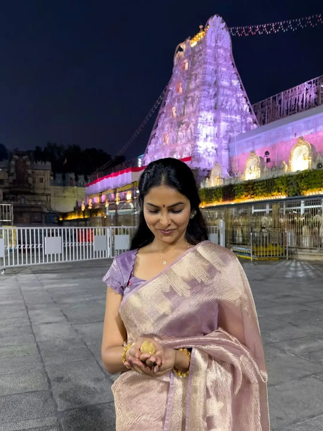 Bigg Boss Beauty Divi in Tirumala